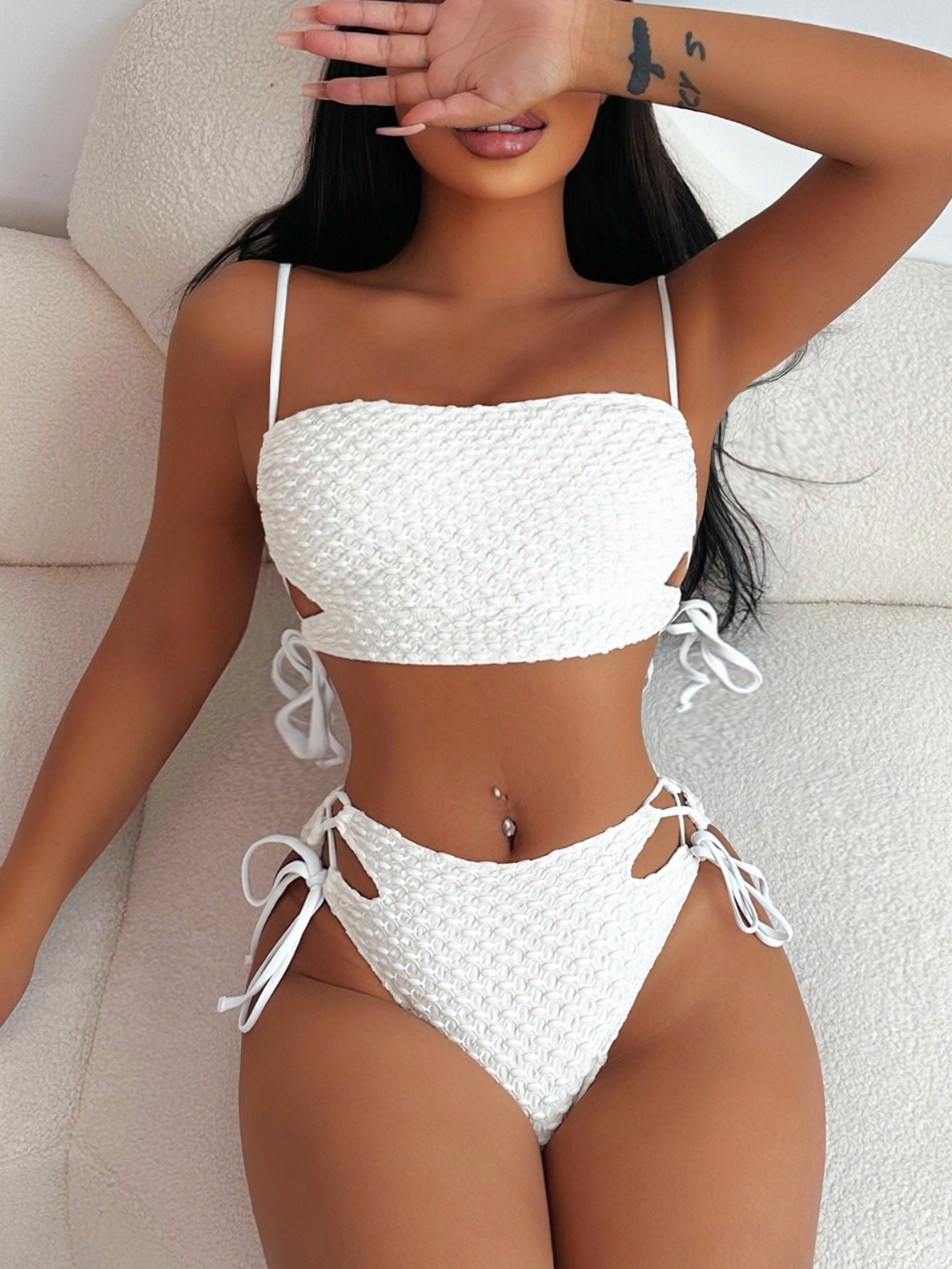 Creamy-white Sexy Swimsuit Women